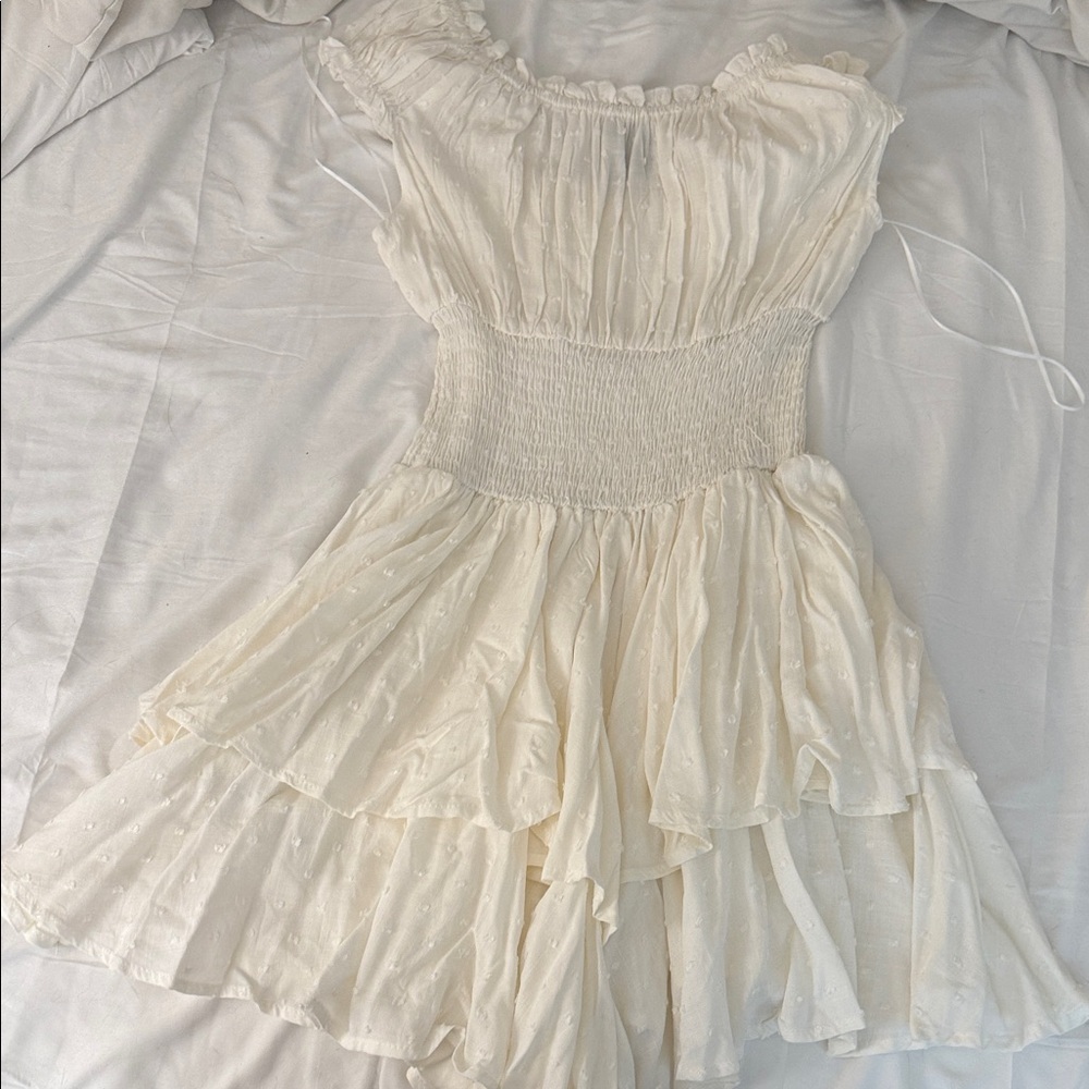 Princess Polly love galore White Ruffled romper - Picture 3 of 4